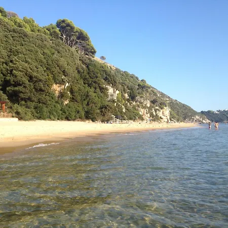 Michela Tra Cielo E Mare Villa